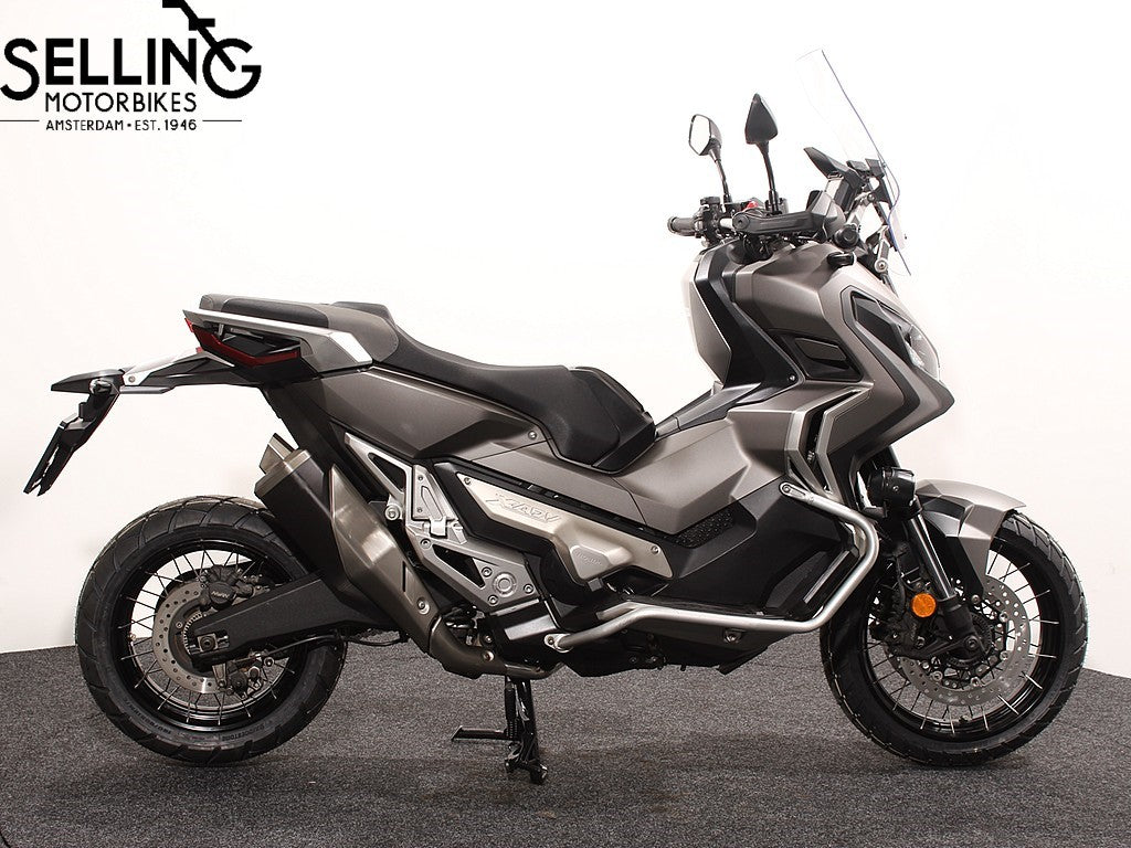 X ADV 750 Selling Motorbikes