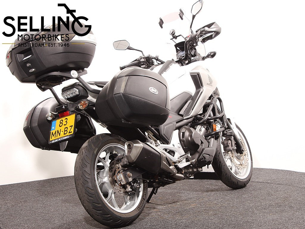 NC 750 X DCT