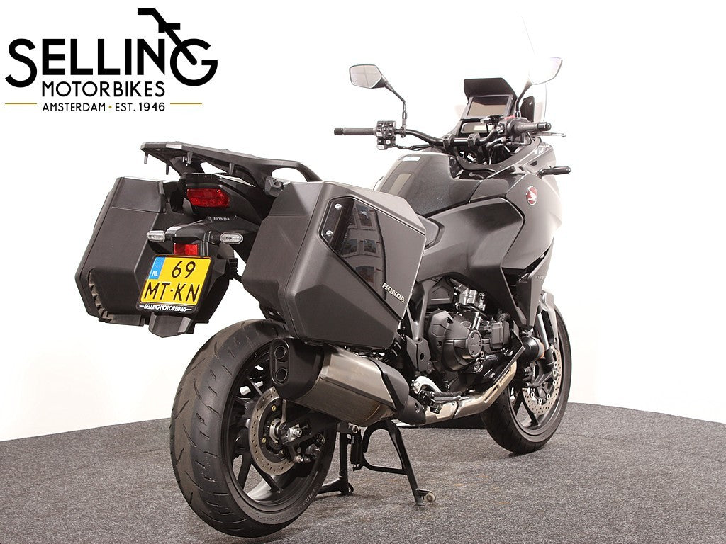 NT 1100 DCT