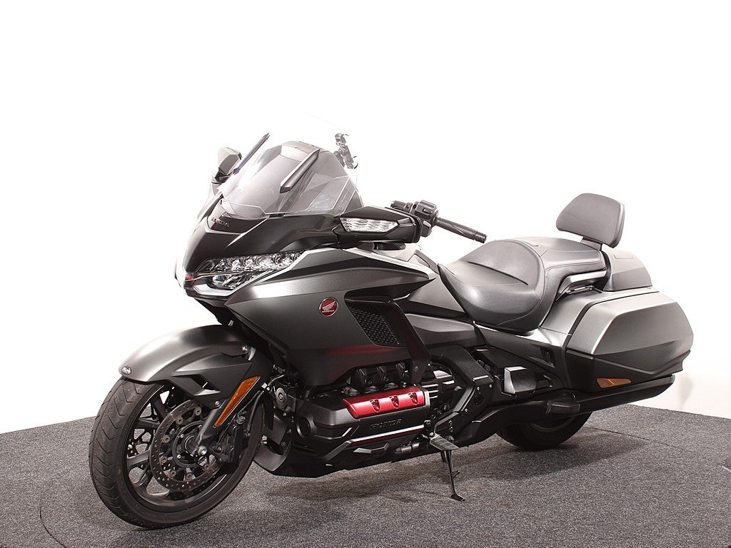 GL 1800 Bagger DCT