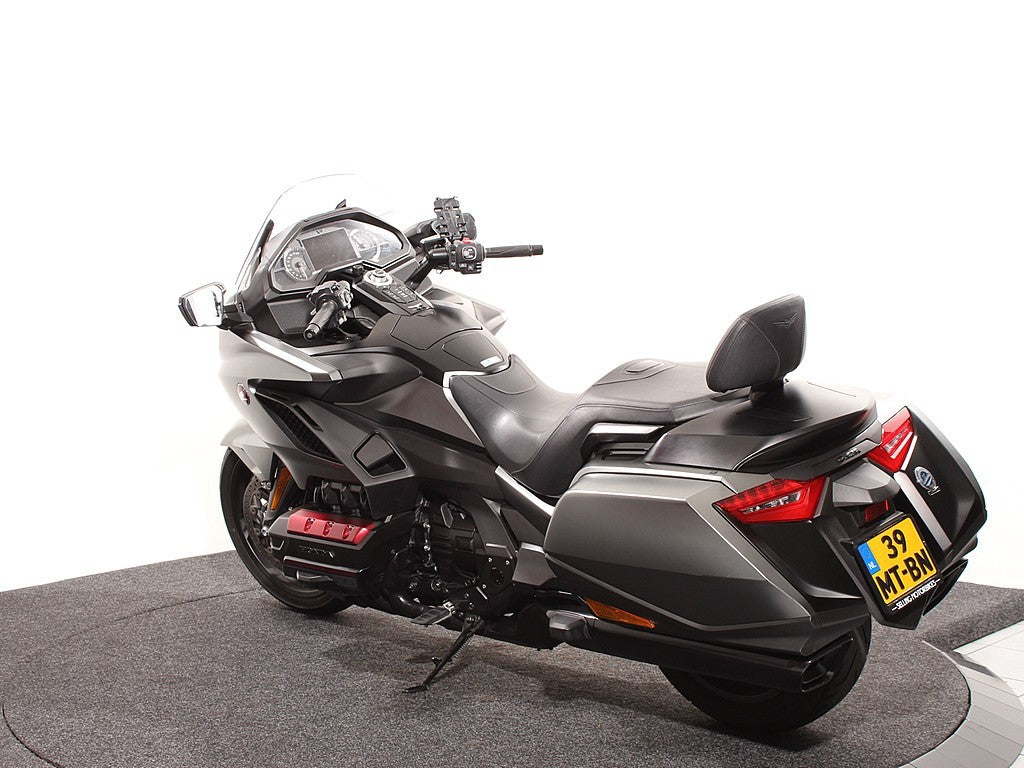 GL 1800 Bagger DCT