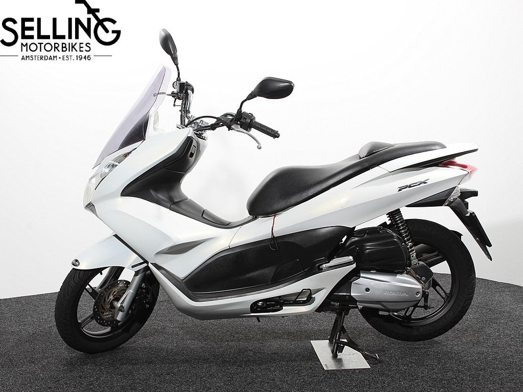 PCX 125