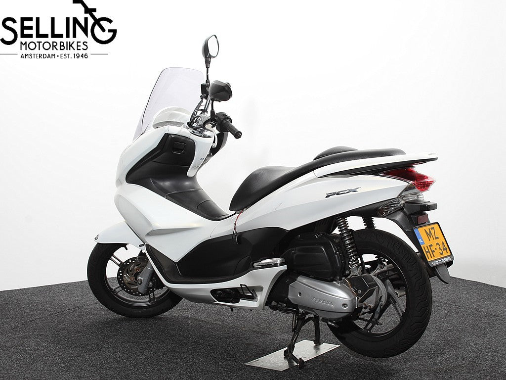 PCX 125