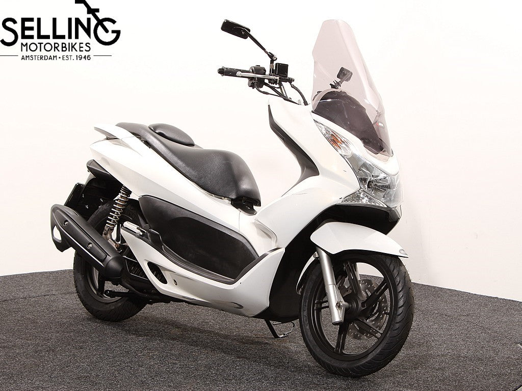 PCX 125