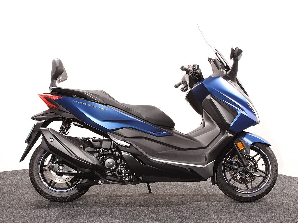 NSS 350 Forza PB397 Mat Pearl Pacific Blue