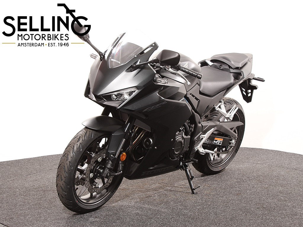 CBR 500 R Mat Gunpowder Black Metallic