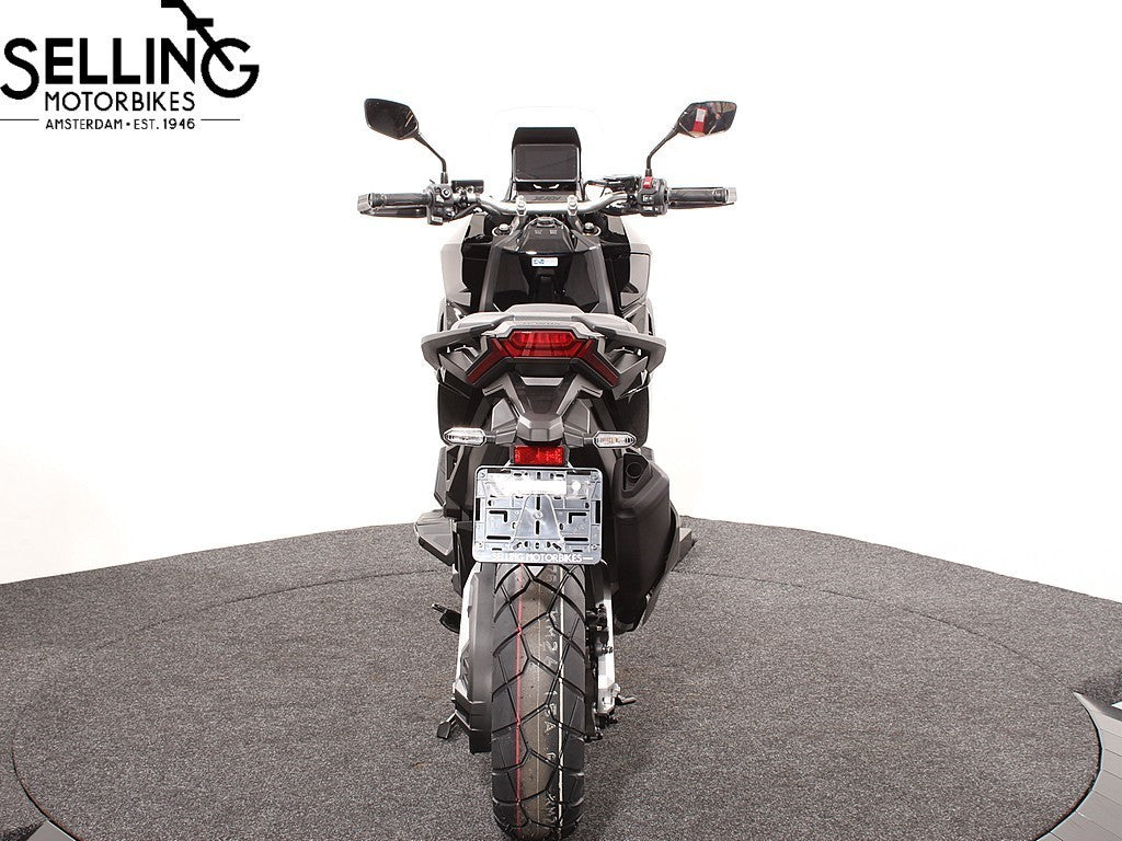 X-ADV 750