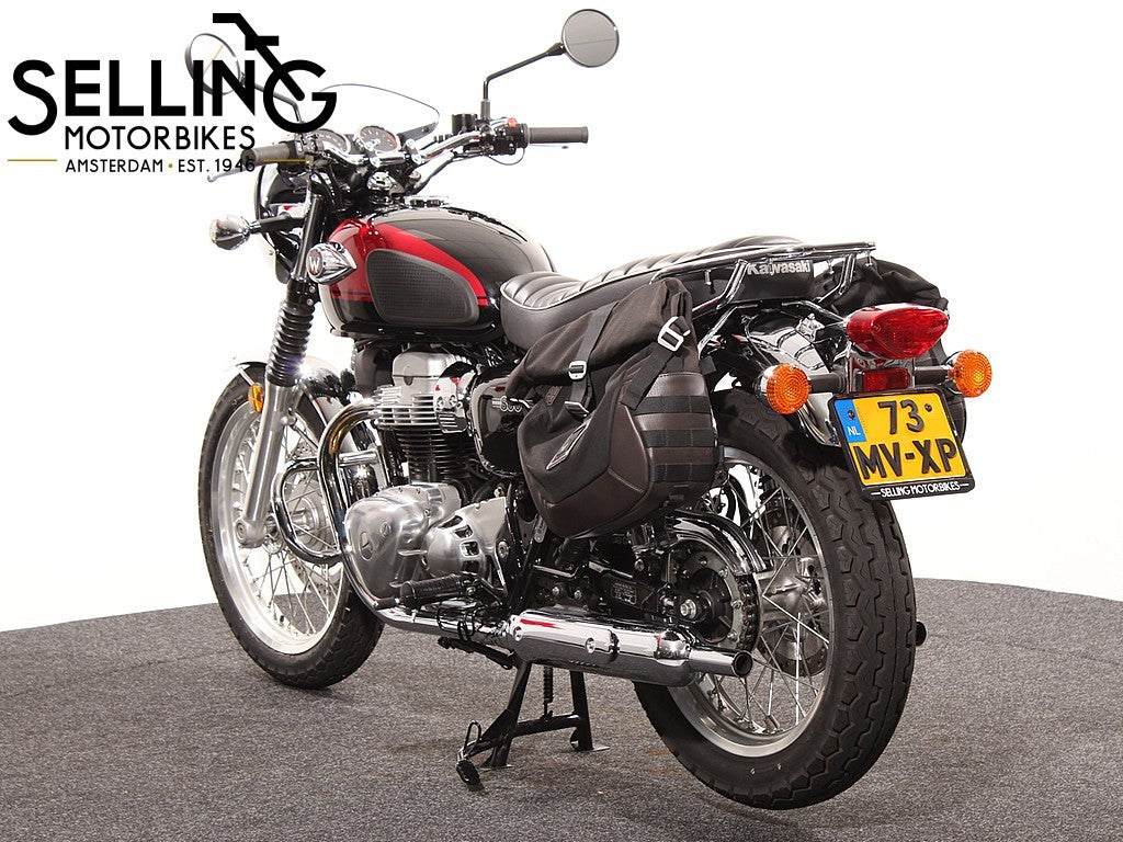 W 800