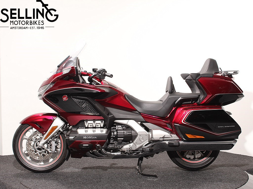 GL 1800 DCT