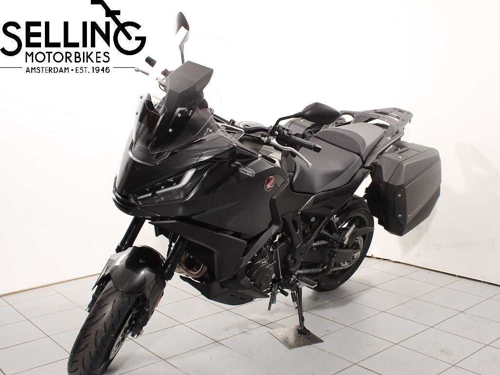 NT 1100