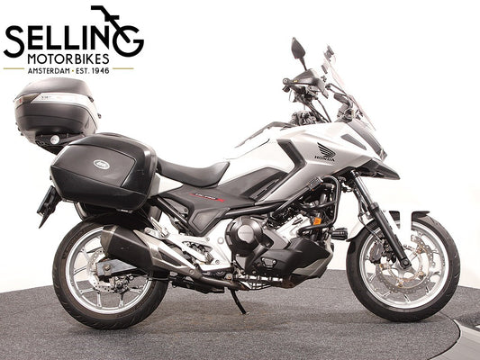 NC 750 X DCT
