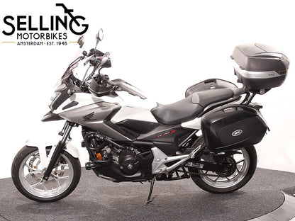 NC 750 X DCT