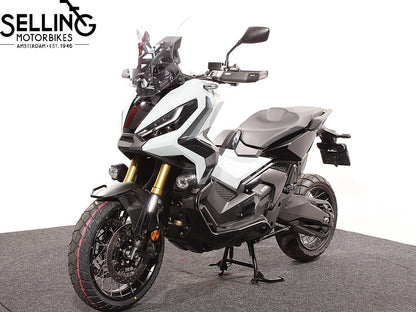 X-ADV 750 B187 Puco Blue