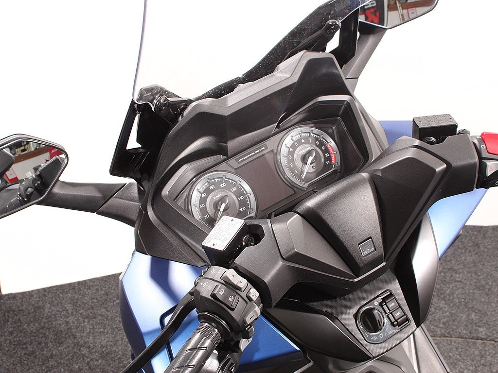 NSS 350 Forza PB397 Mat Pearl Pacific Blue