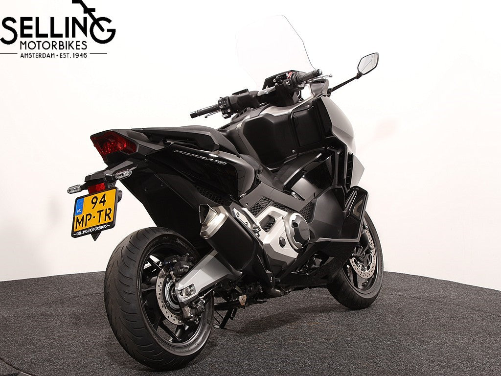 NSS 750 Forza