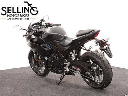 CBR 500 R Mat Gunpowder Black Metallic
