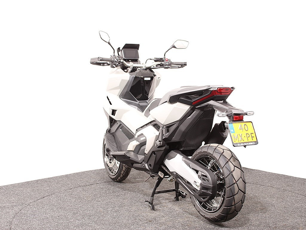 X-ADV 750
