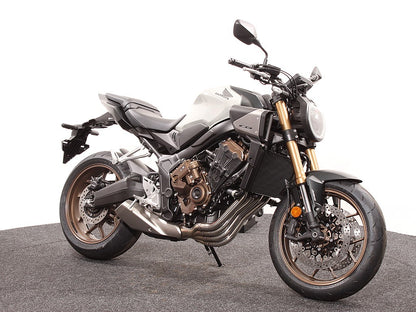 CB 650 RC Pearl Smoky Gray
