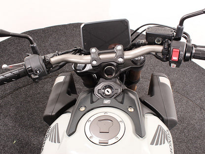 CB 650 RC Pearl Smoky Gray