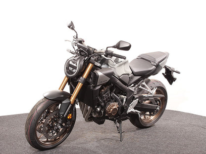 CB 650 RC Pearl Smoky Gray