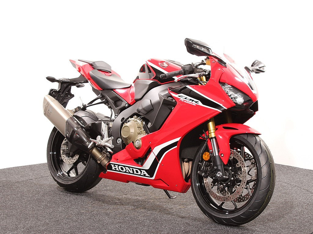 CBR 1000 RR