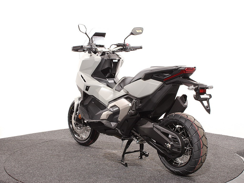 X-ADV 750